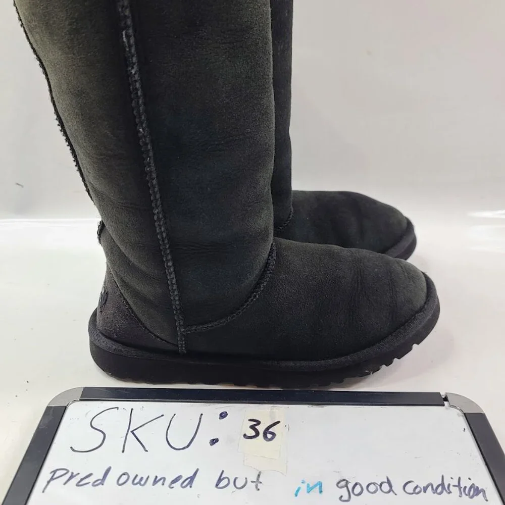 UGG women black